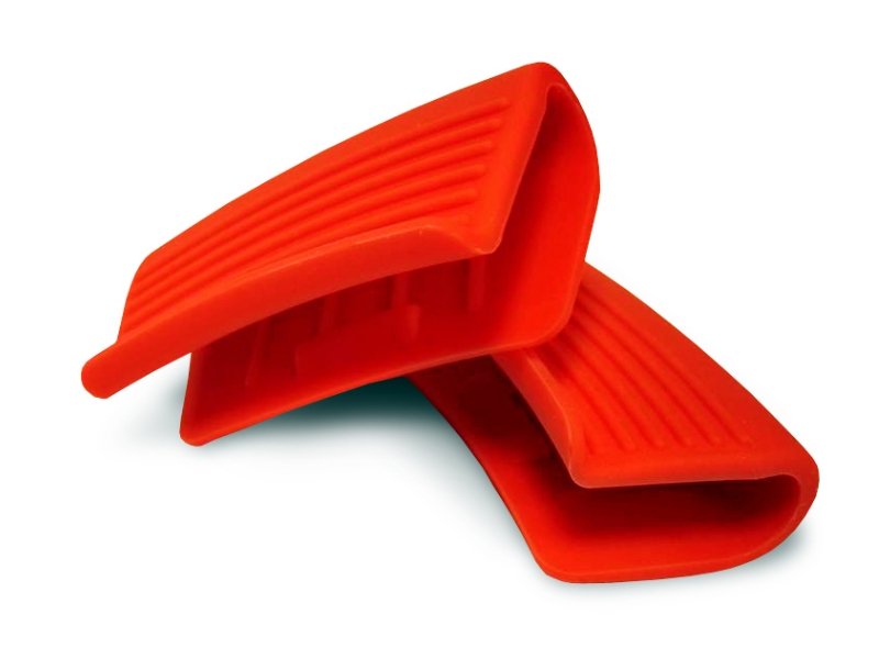 2 RED SILICONE POT HOLDER SET
